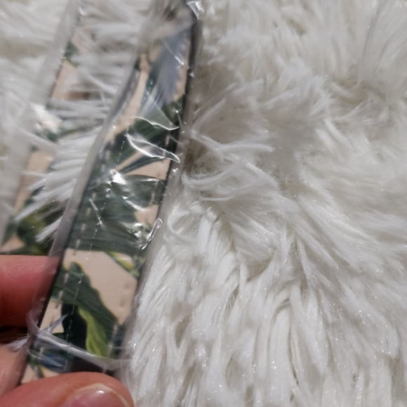 Victoria's Secret Tote bag - Picture 2 of 4